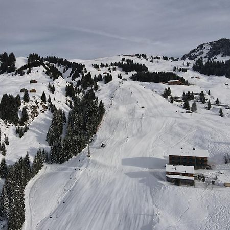 Haus Haemmerle Mit Ski In - Ski Out Villa Damuels Exterior photo